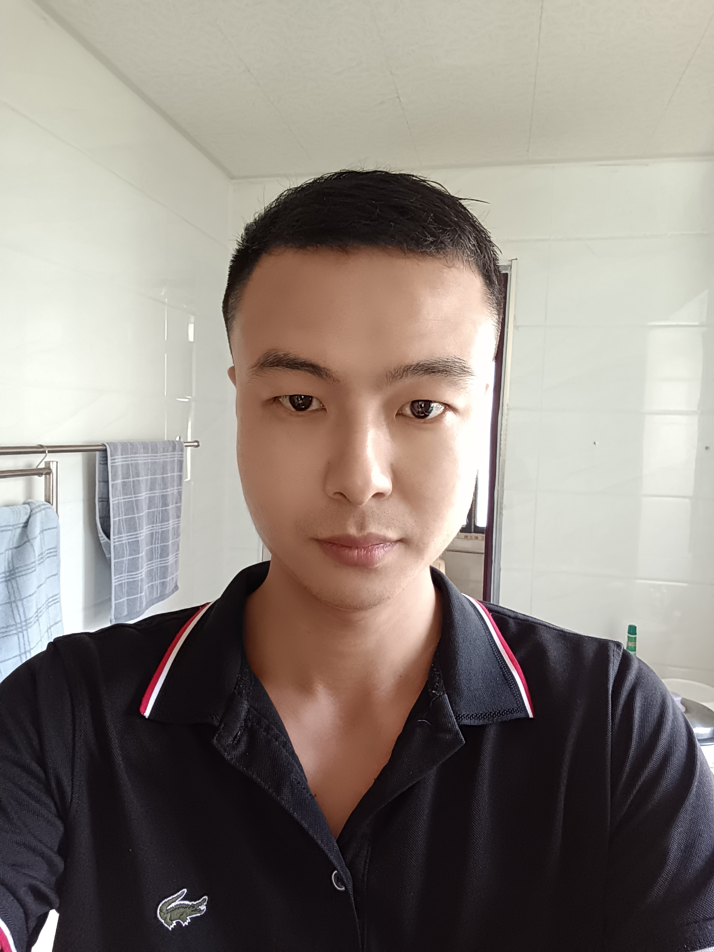 第8题_被风吹过的眼眸@微信_20251013_2de3b4d25d1c020cb677bd4388086078_3.jpeg